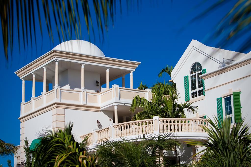 Point Grace Hotel Grace Bay Exterior photo